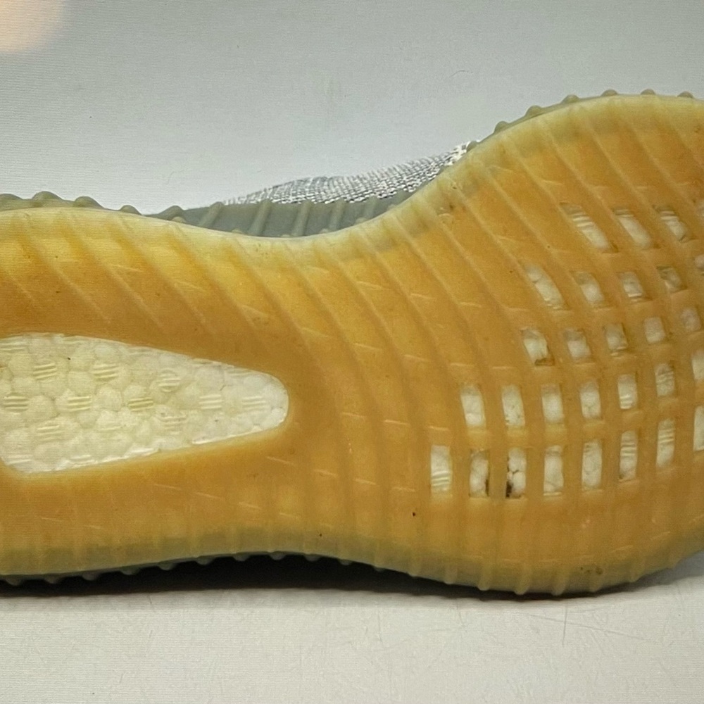 Yeezy Multi-Color Sneakers - Picture 5 of 6